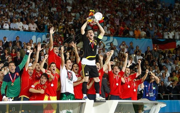 欧洲杯历史最强球队：西班牙，无敌的传控王者