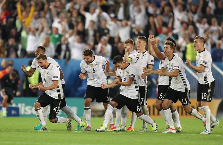 2016欧洲杯1/4决赛：意大利对阵德国—防守与进攻的较量