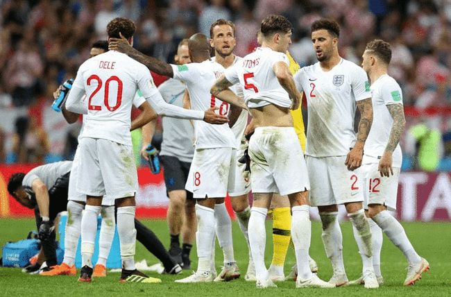 2020年欧洲杯预选赛：英格兰对阵捷克—一场技术与力量的较量