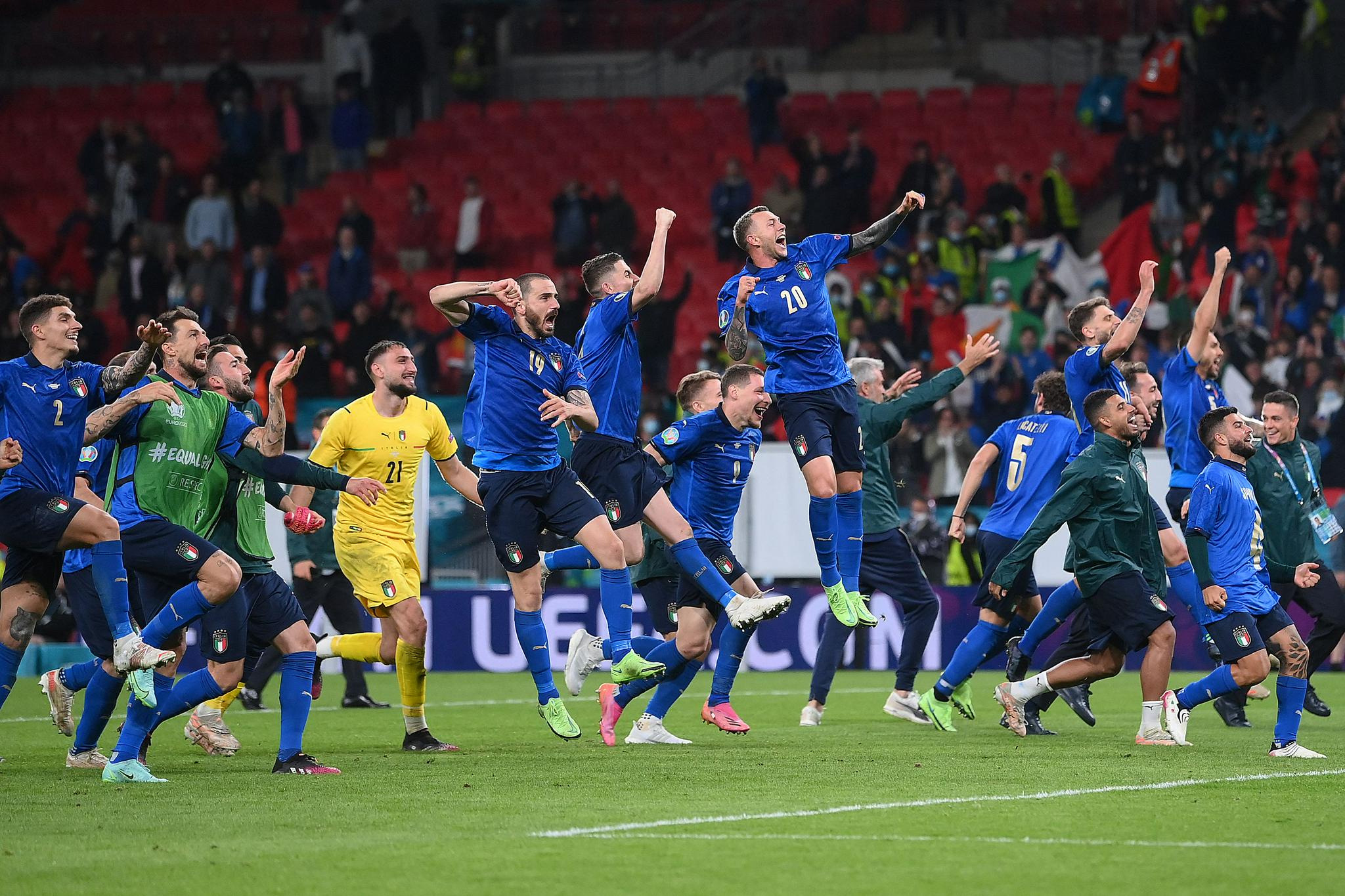 2020欧洲杯决赛：意大利对阵英格兰——一场经典的对决