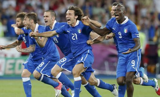 2012年欧洲杯四分之一赛：英格兰VS意大利，意大利惊险晋级
