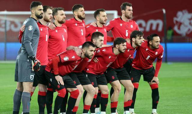 欧洲杯格鲁吉亚球队战绩回顾：坚韧与进步的象征