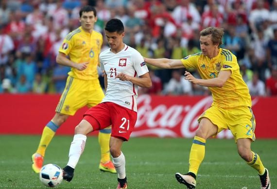 2016年欧洲杯上的卡普斯特卡：波兰足坛的新星闪耀