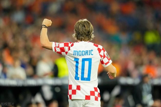 2008年欧洲杯：莫德里奇的璀璨绽放