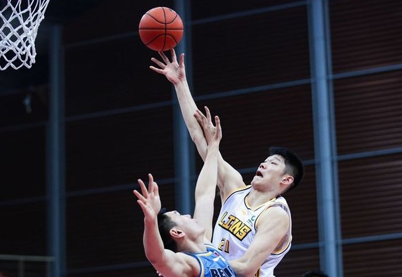 奧卡福cba戰(zhàn)報(bào)：廣廈102-87青島，奧卡福22+11