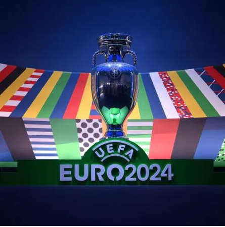 2024欧洲杯执法名单揭晓：英格兰裁判精英齐聚