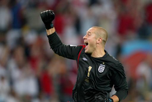 2004年欧洲杯上的保罗·罗宾逊：英格兰门将的荣光与遗憾