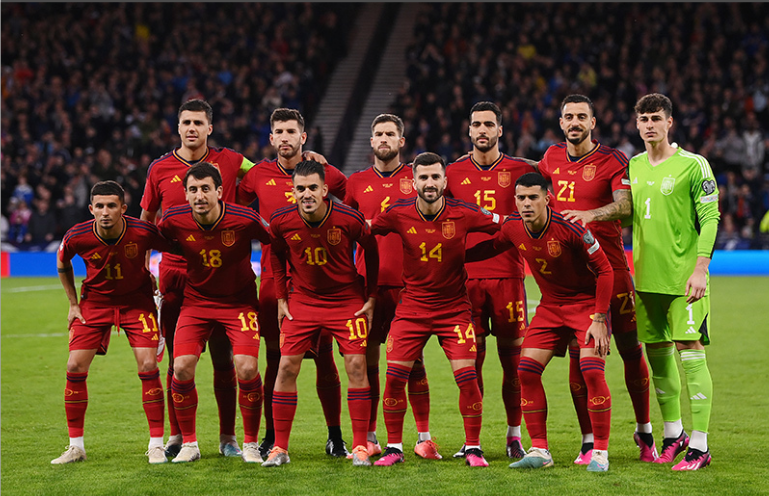 西班牙荣耀：2020年欧洲杯的辉煌之旅