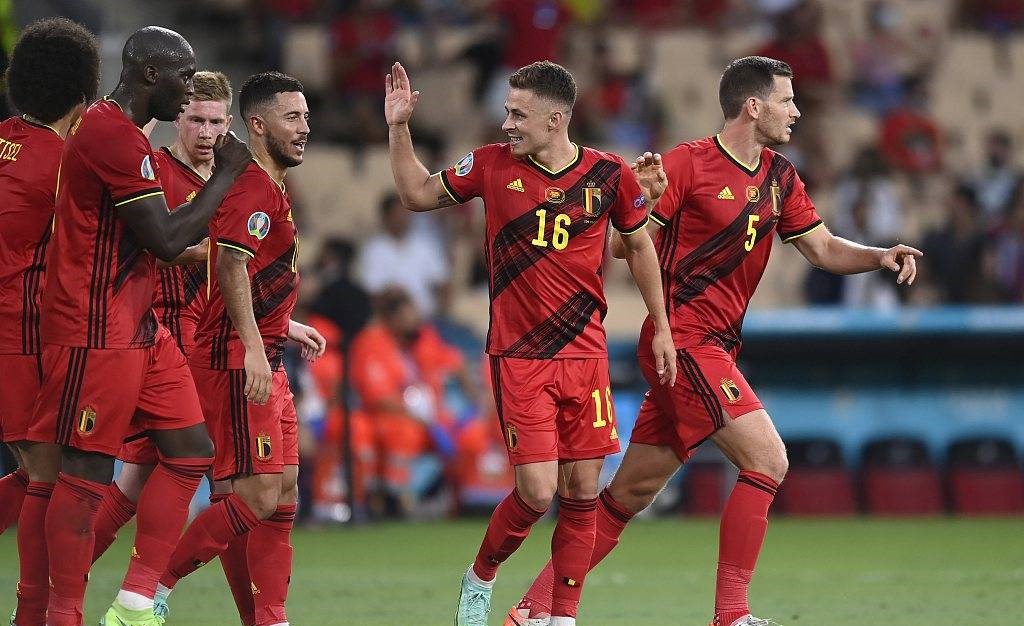 比利时红魔：2016年欧洲杯的辉煌之旅