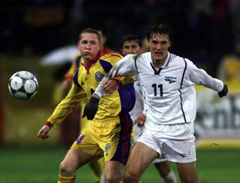 斯洛文尼亚之光：2000年欧洲杯斯洛文尼亚队的闪耀之旅