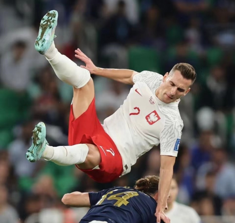 欧洲杯波兰锋线利刃：阿尔卡迪乌什·米利克