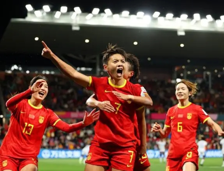 中国女足唯一一次世界杯冠军：中国女足最近一届世界杯成绩