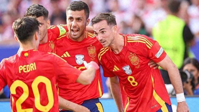 西班牙荣耀加冕2024欧洲杯：法比安-鲁伊斯谈夺冠之路