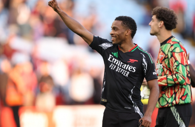 廷伯盛赞团队：零封是大家共同努力的结果，欧冠首轮3分是完美起