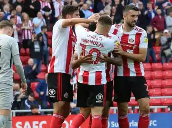 桑德兰：英超“黑猫”的逆袭狂潮