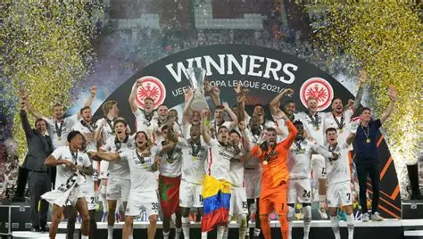 法蘭克福歐冠征途:從驚艷開場到反思中再起航