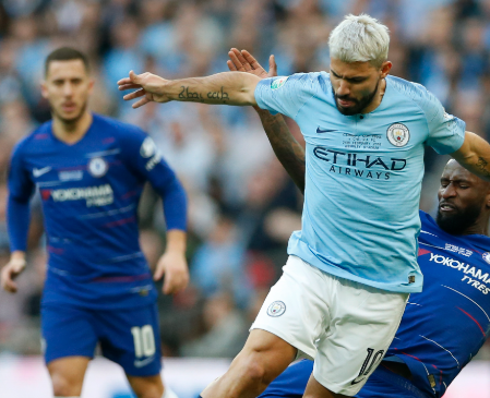 曼城欧冠征途:蓝月闪耀,剑指巅峰