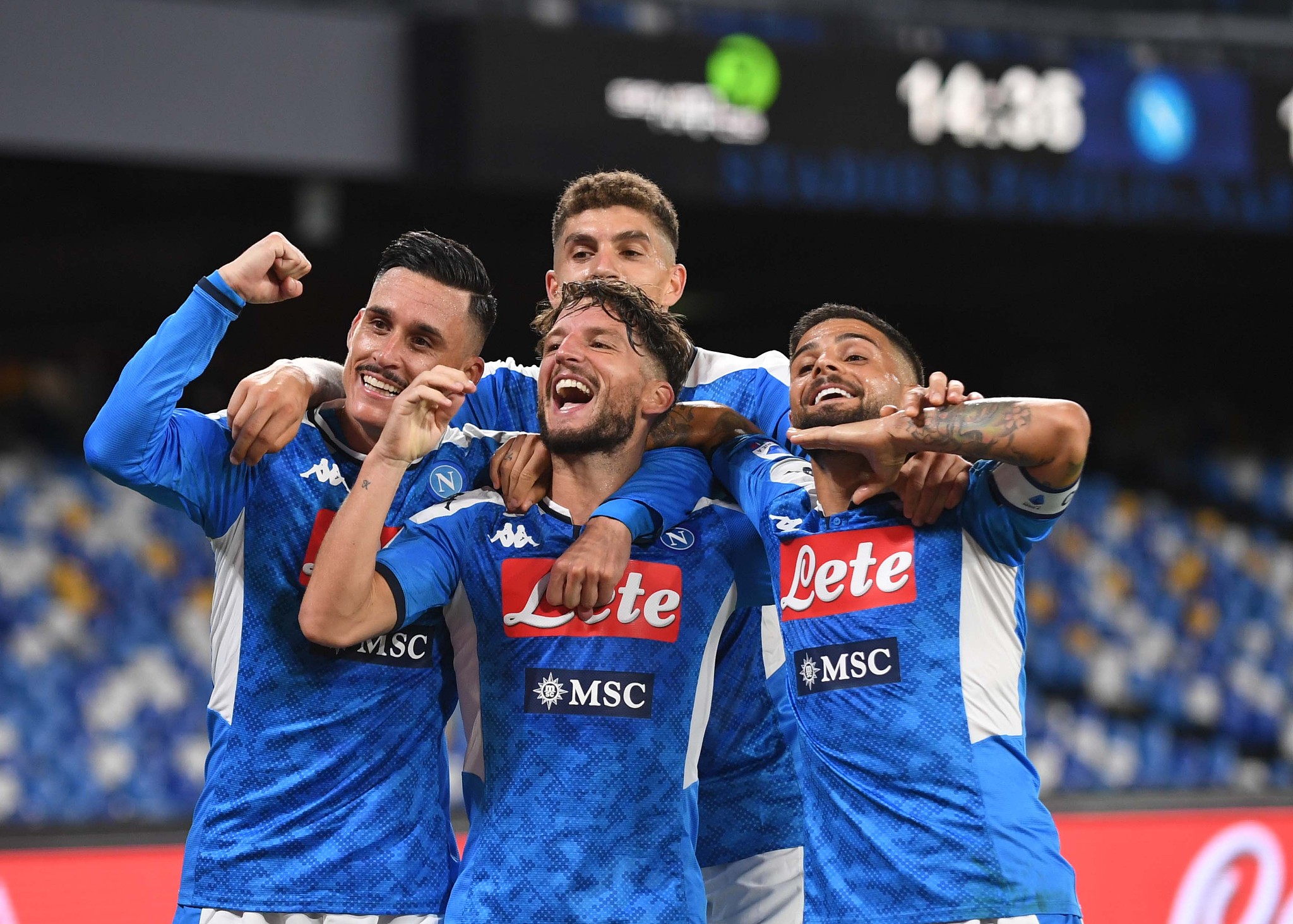 欧冠迷途:那不勒斯的挣扎与突围困局