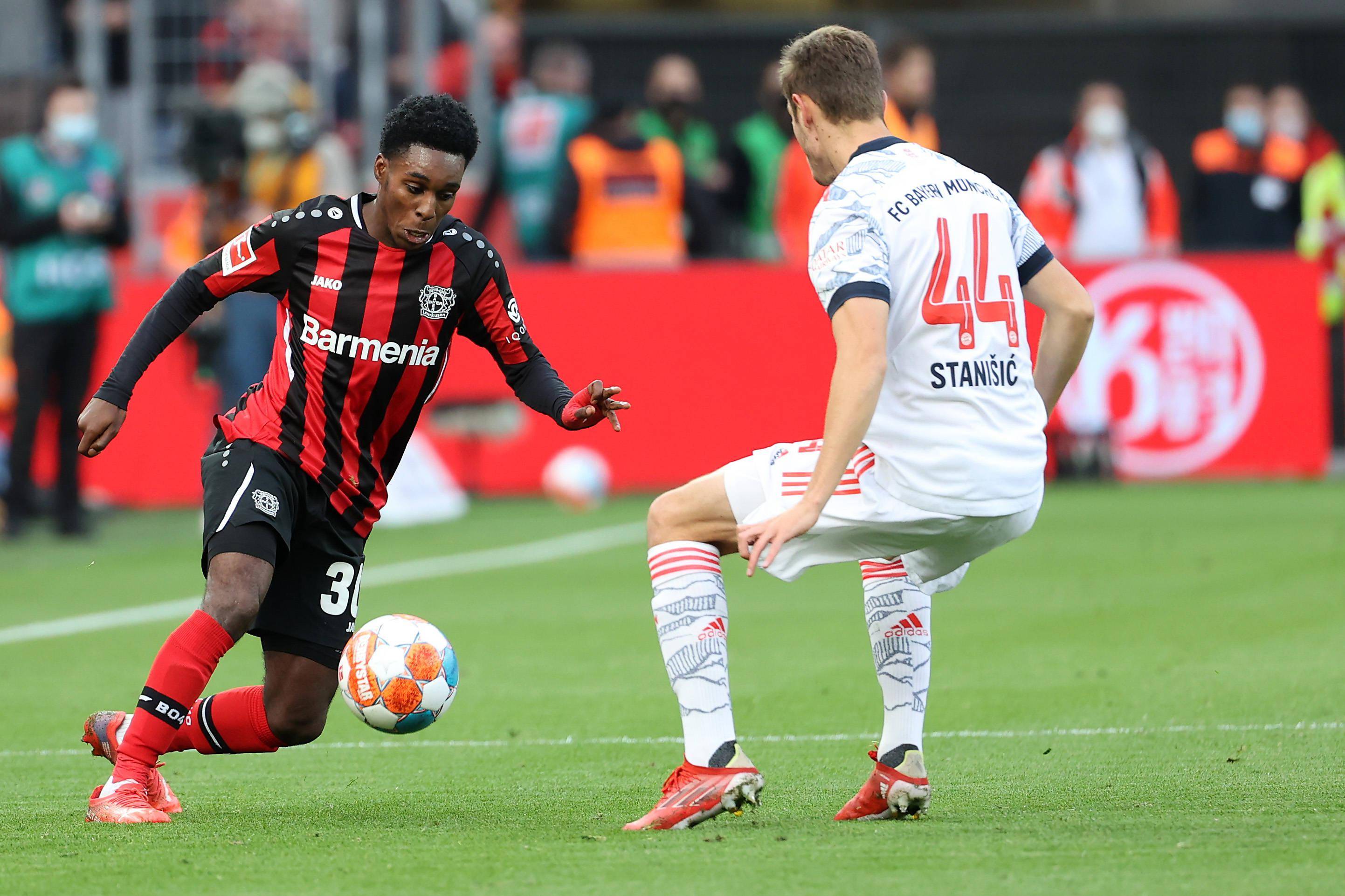 勒沃库森欧冠征途:在跌宕中寻光